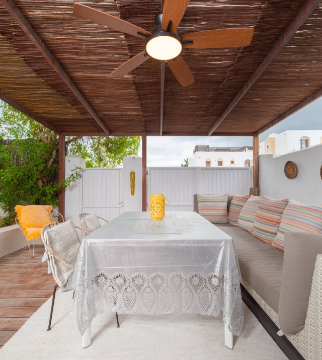 Resa estates Ibiza for sale te koop appartement Santa Gertrudis patio 3.jpg